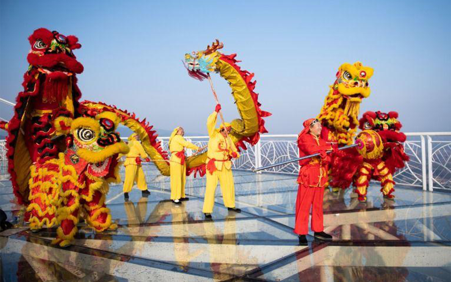 Celebre el Primero de Mayo: pruebe la cultura tradicional china y relájese